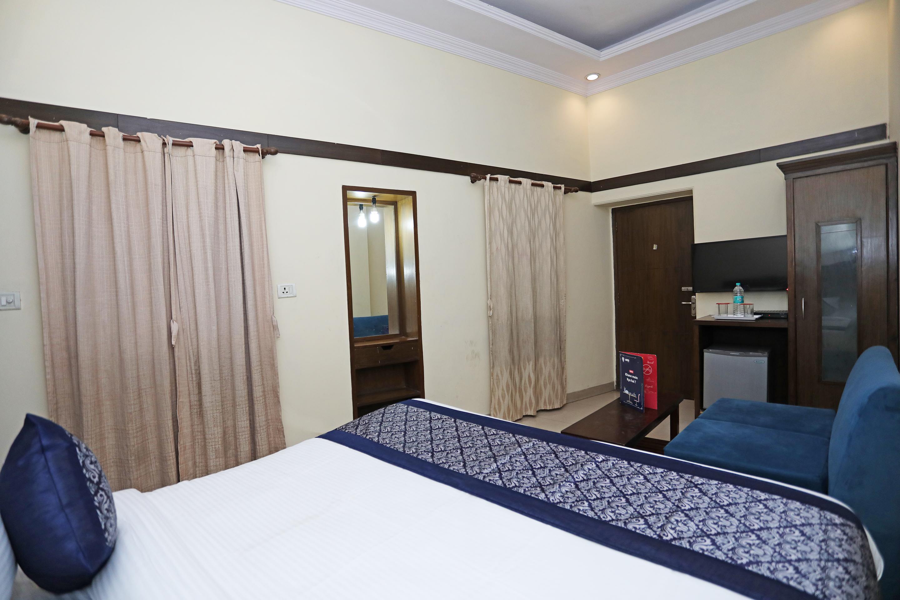 Capital O 10750 Hotel Vivek New Delhi Extérieur photo