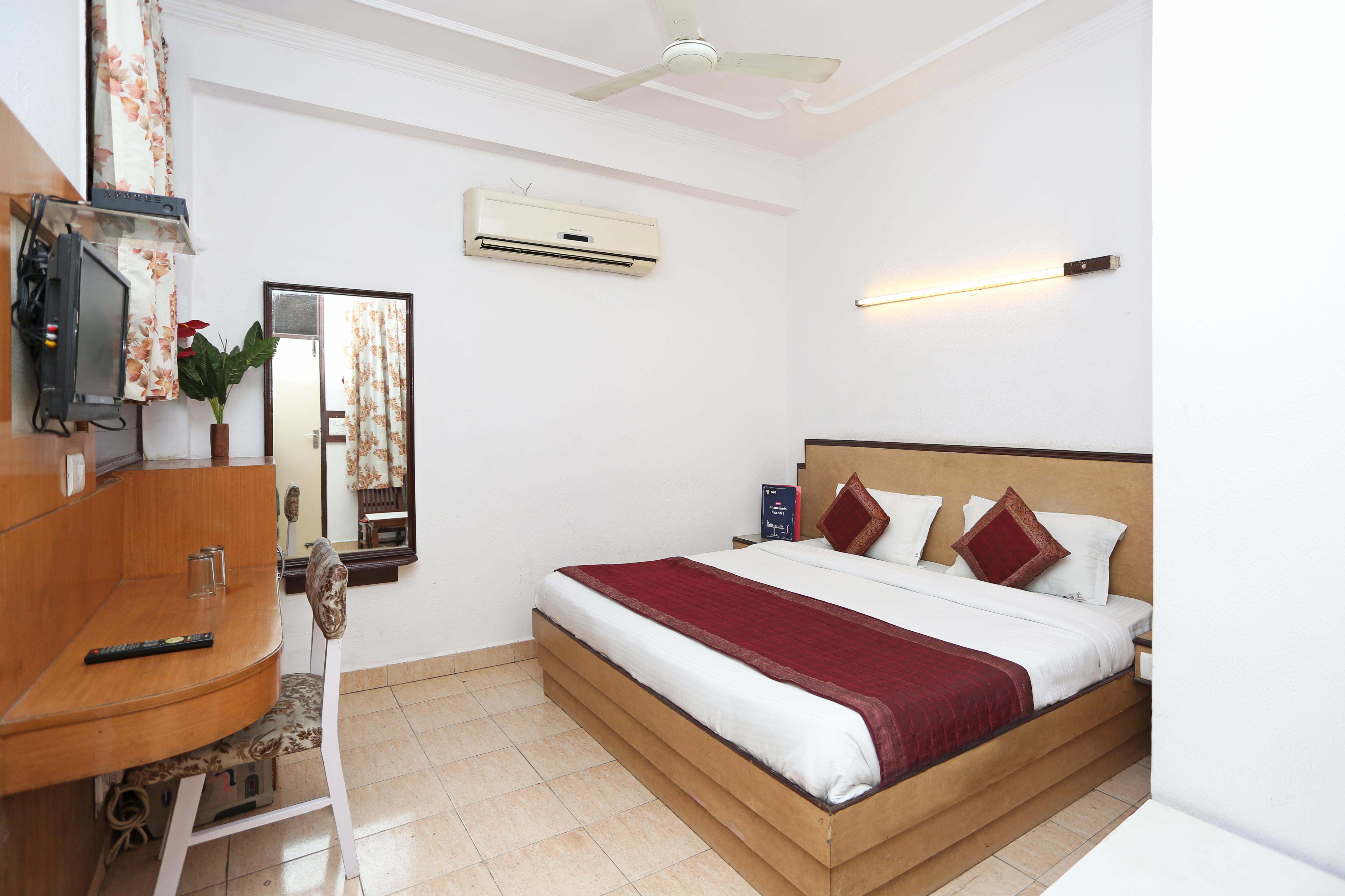 Capital O 10750 Hotel Vivek New Delhi Extérieur photo