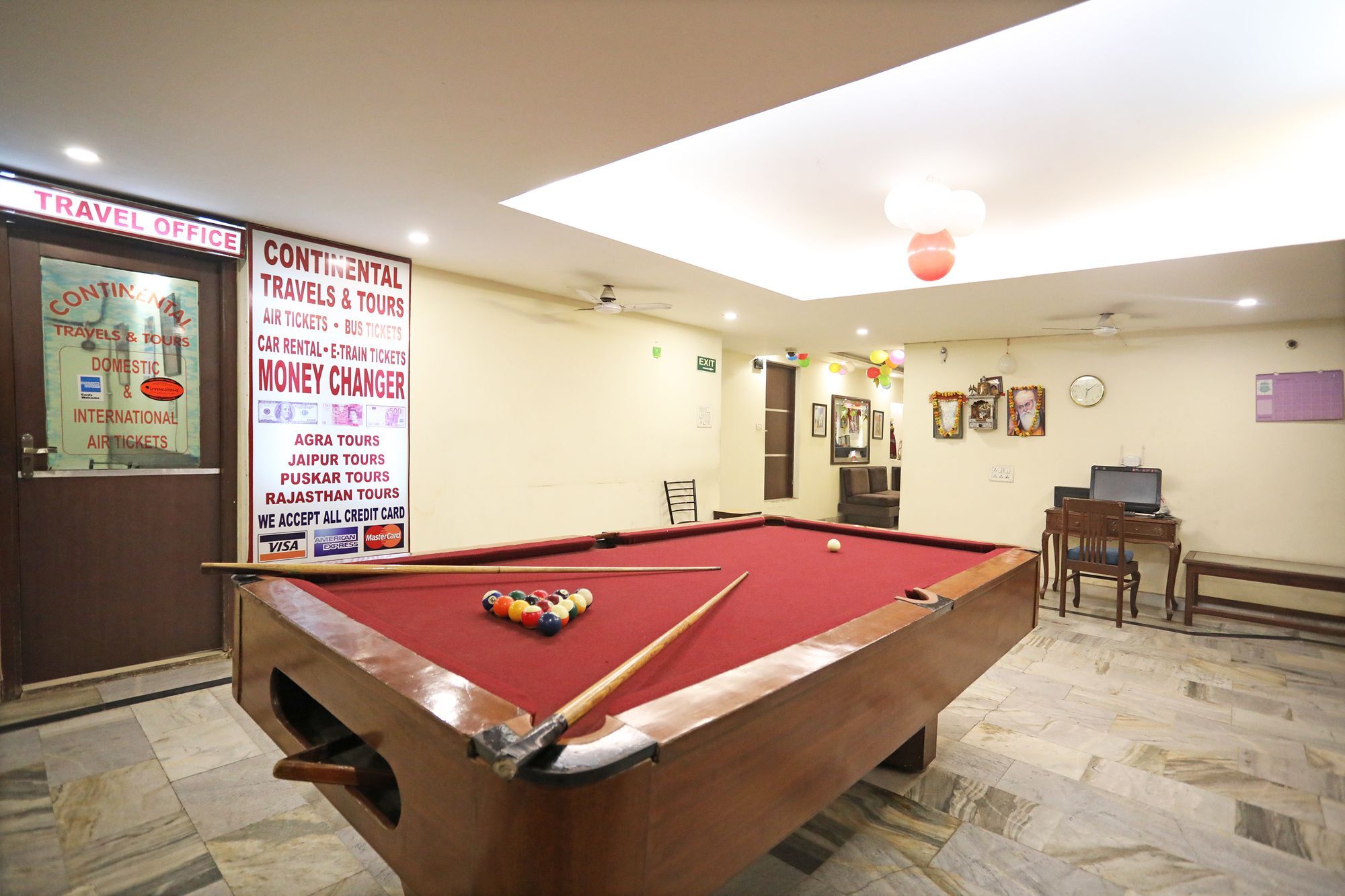 Capital O 10750 Hotel Vivek New Delhi Extérieur photo
